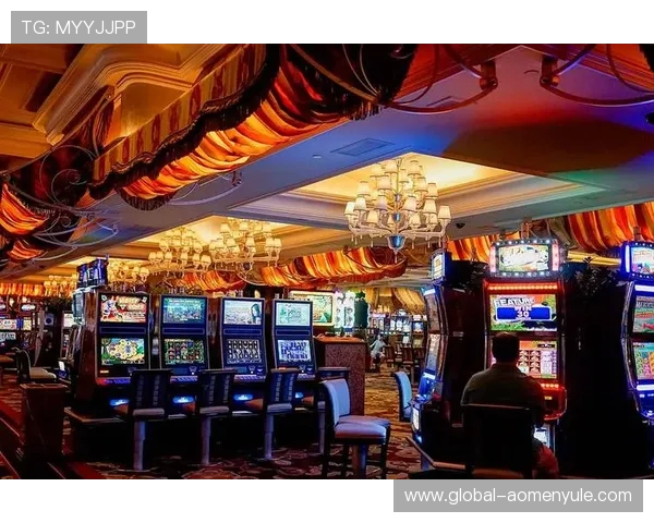 新濠国际娱乐城：探索顶级赌场、豪华住宿与精彩娱乐表演的完美结合