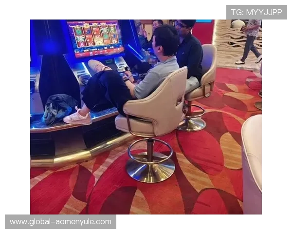 多宝真人电脑版官网:丰富的游戏类型涵盖真人互动、老虎机、棋牌游戏等多种选择 多宝真人电脑版官网:丰富的游戏类型涵盖真人互动、老虎机、棋牌游戏等多种选择